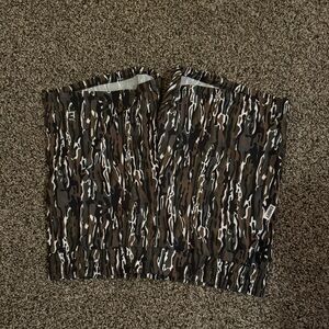 Embry outdoors shorts
- bought for my boyfriend, just too big
-